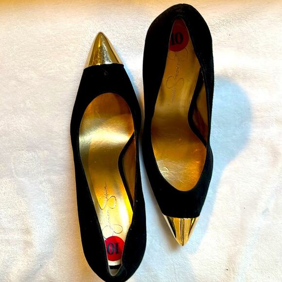 Jessica Simpson Black Suede Leather Gold Tipped Heels. 10 - Picture 3 of 6